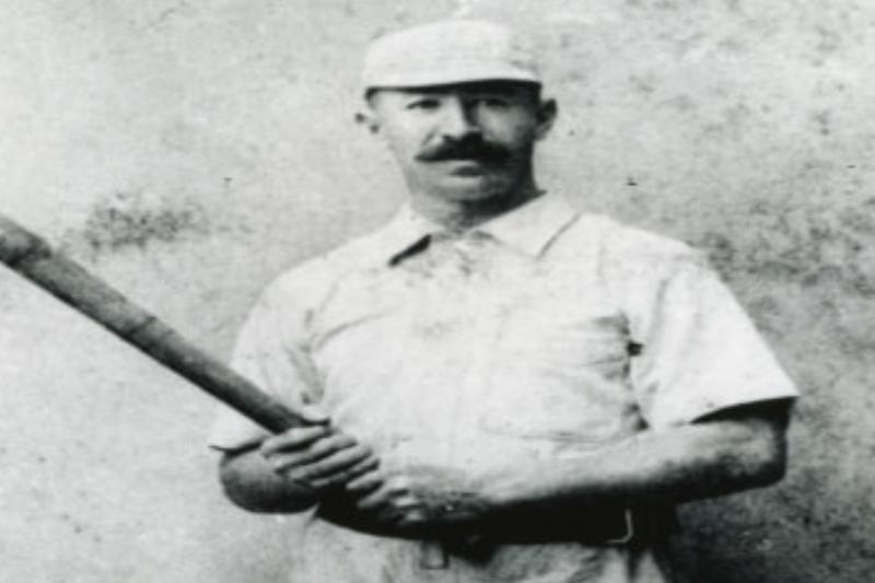 Buck Ewing