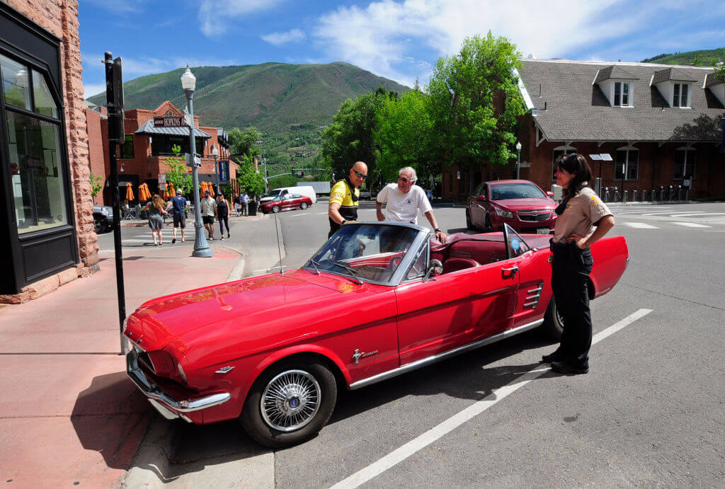 ford-mustang-convertible