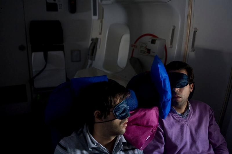 passengers-sleeping-45298-72559.jpg passengers-sleeping-45298-72559.jpg