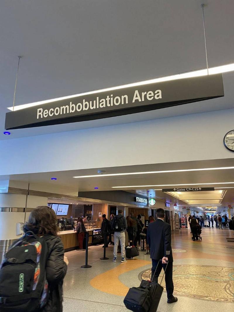 this-airport-has-a-recombobulation-area-first-time-i-have-v0-yK8GLS1dfPT91xI0XoOamoElH8p2jqtXQ8rXuDW9Duo