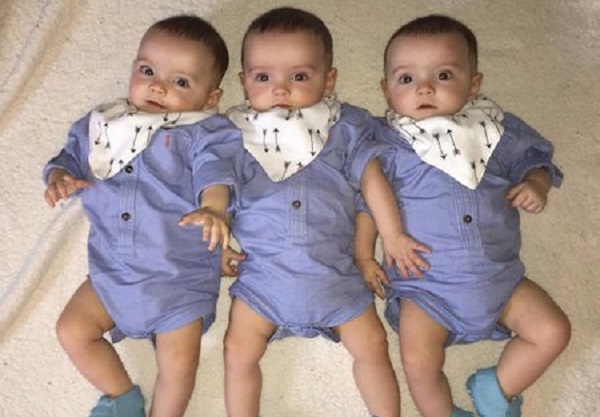40 Trillizos Idénticos 14 40 Trillizos Idénticos 14