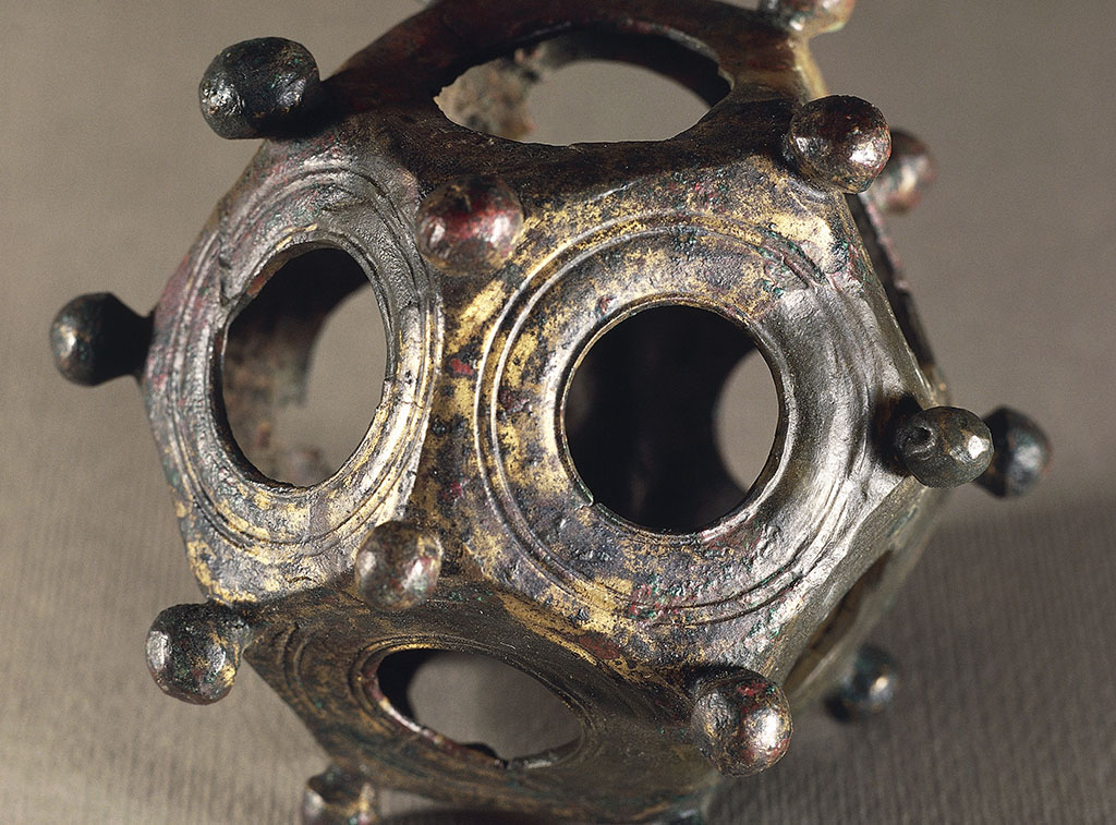Roman Dodecahedrons 