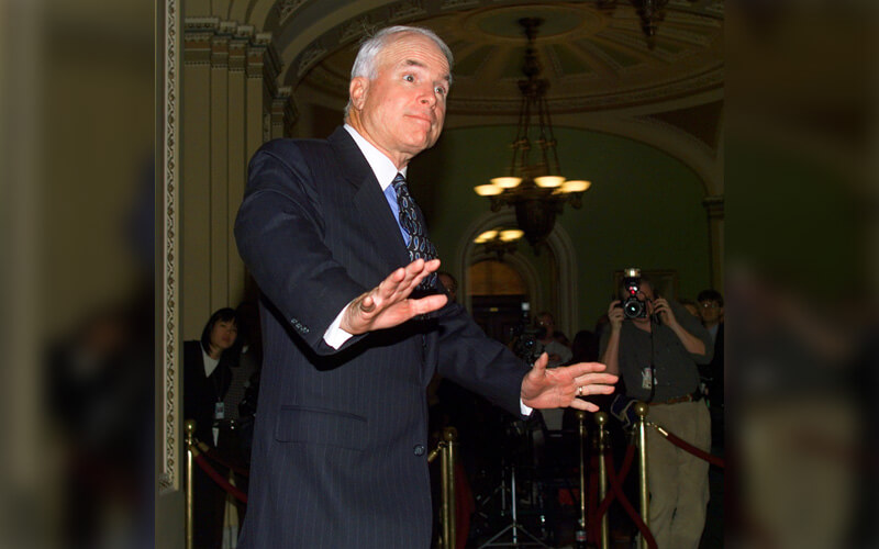 JohnMcCain-31-40943.jpg