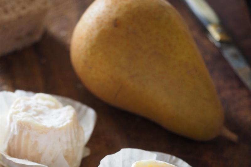 pear-cheese pear-cheese