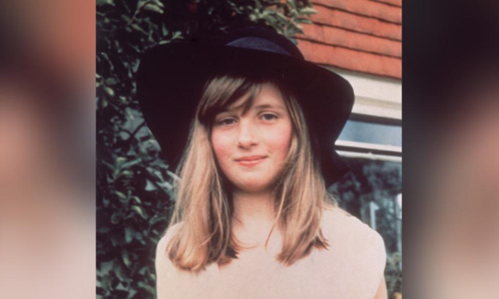 rare-photos-of-princess-diana-15 rare-photos-of-princess-diana-15
