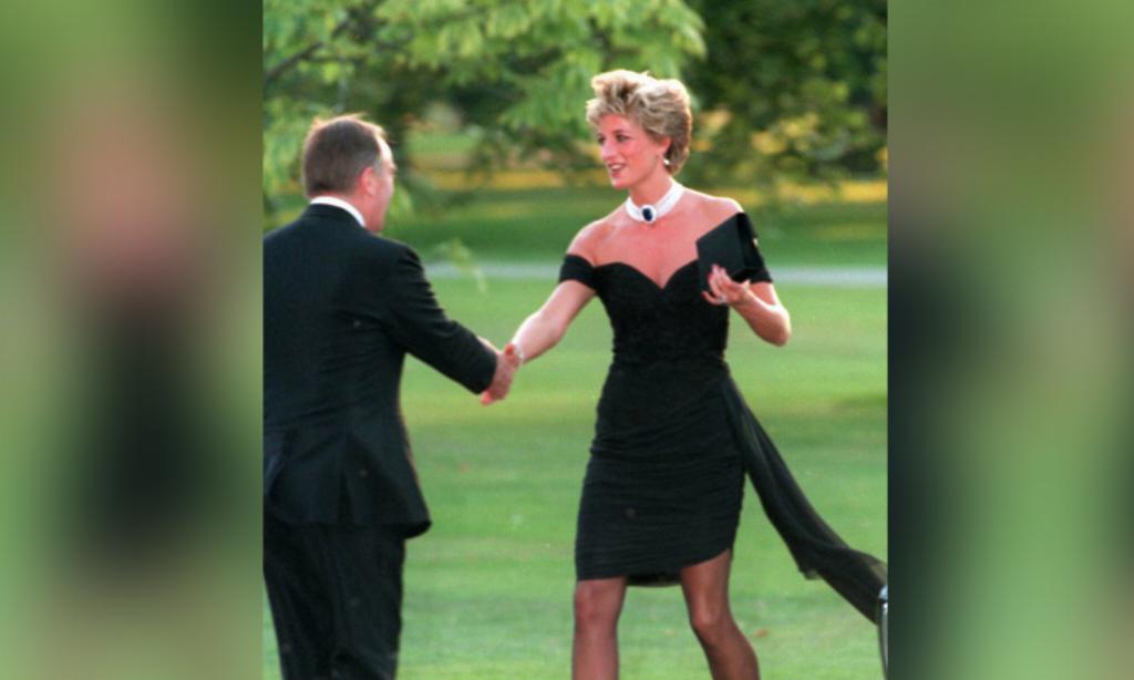 rare-photos-of-princess-diana-18 rare-photos-of-princess-diana-18