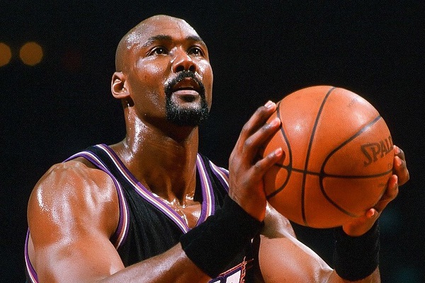 26 Estrellas NBA Retiradas 15