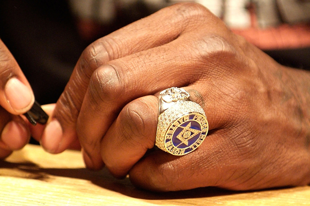 shaq freemason ring