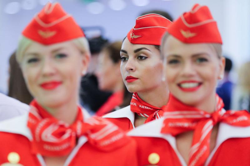 flight-attendents-02 flight-attendents-02