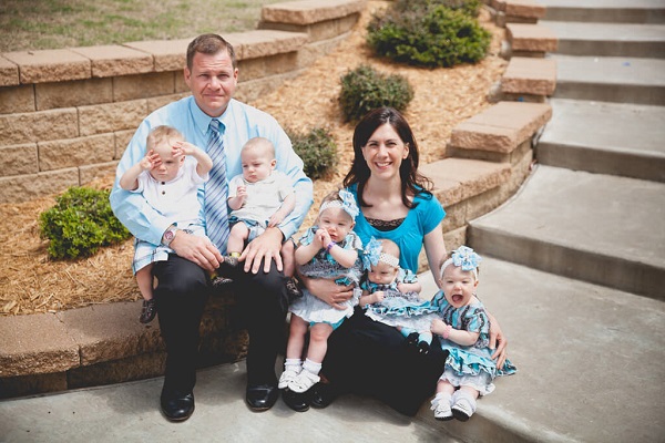 10 Renov Adoptar Trillizos 27