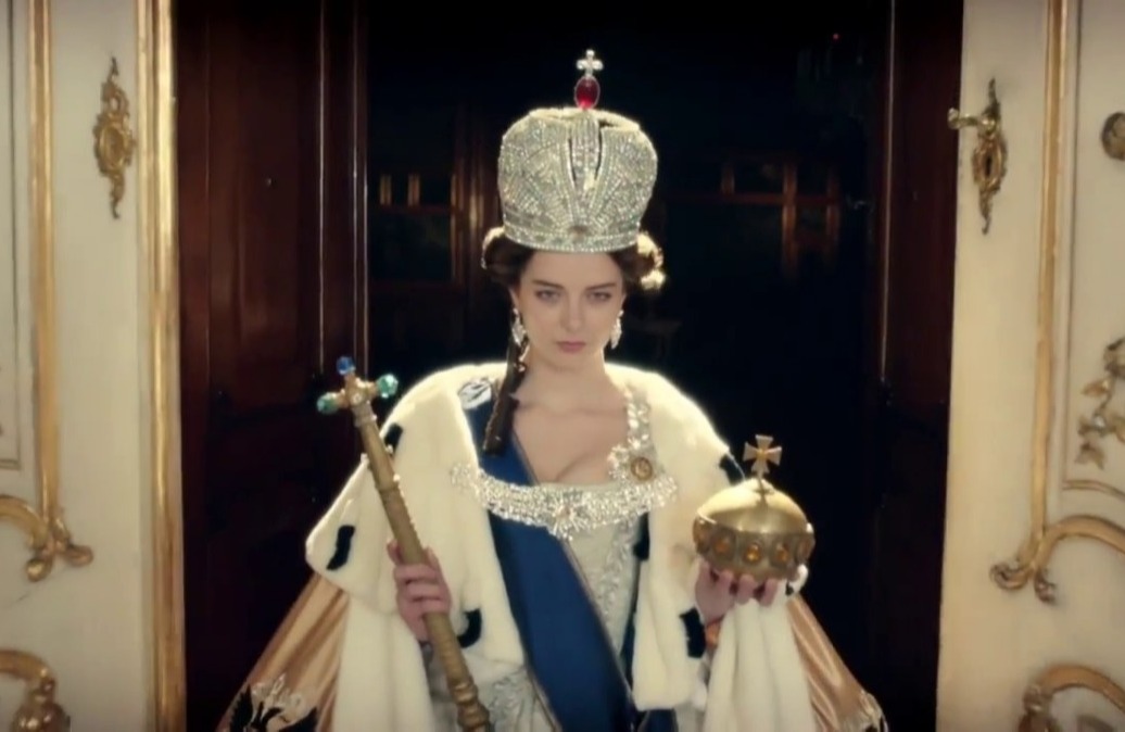 Catherine II downplayed her own artistic achievements despite advancing the arts during her reign