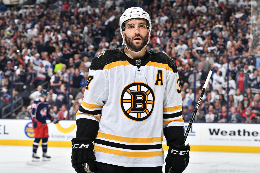 hockey player boston bruins