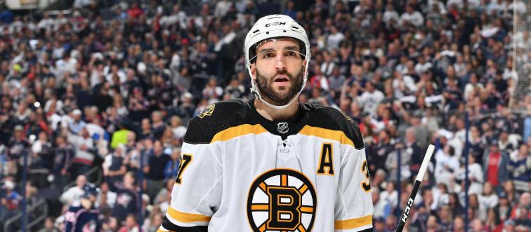 hockey player boston bruins