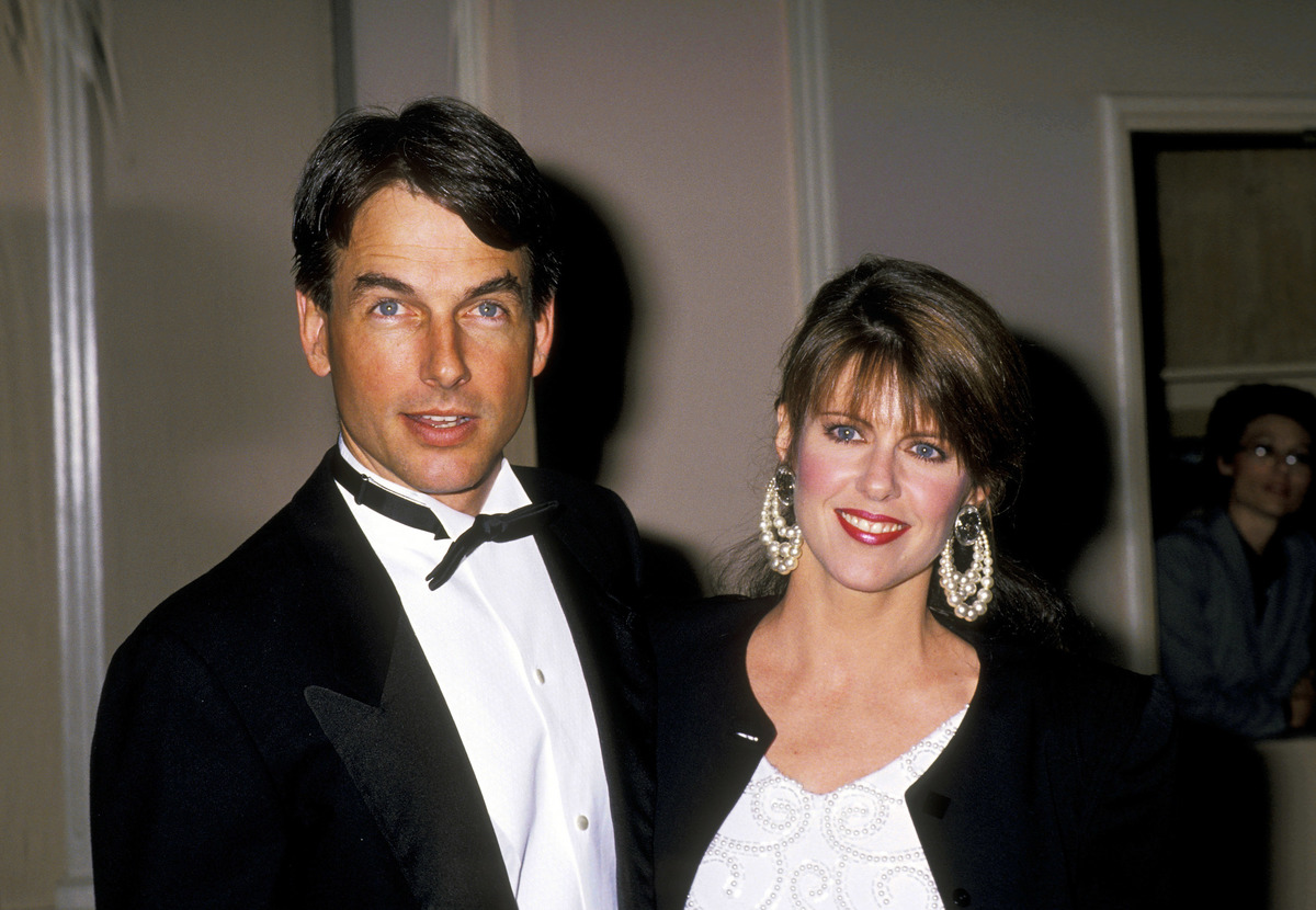 photo of mark harmon and pam dawber met in 1989