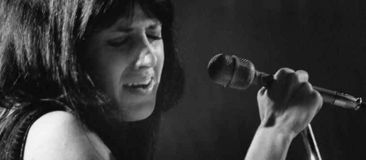 a photo of grace slick performing