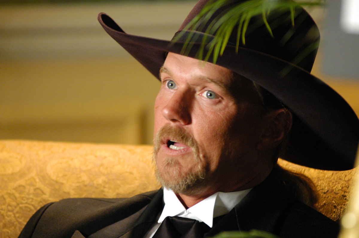 Trace Adkins during ASCAP 2004 Country Music Awards - Backstage at Opryland Hotel and Resort in Nashville, Tennessee, United States.