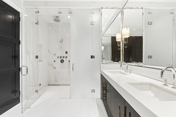 8 Mansion Vanderbilts 12