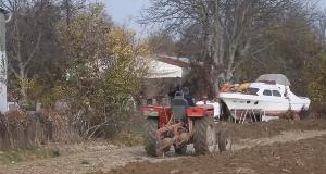 Farmer Was Tired Of People Illegally Parking On His Land And Got Revenge