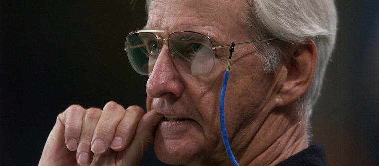 In 1990, which team did George Seifert coach?
