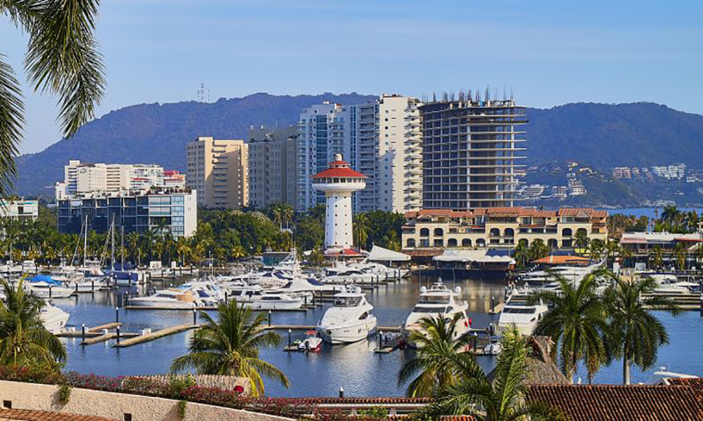 Zihuatanejo cityscape 