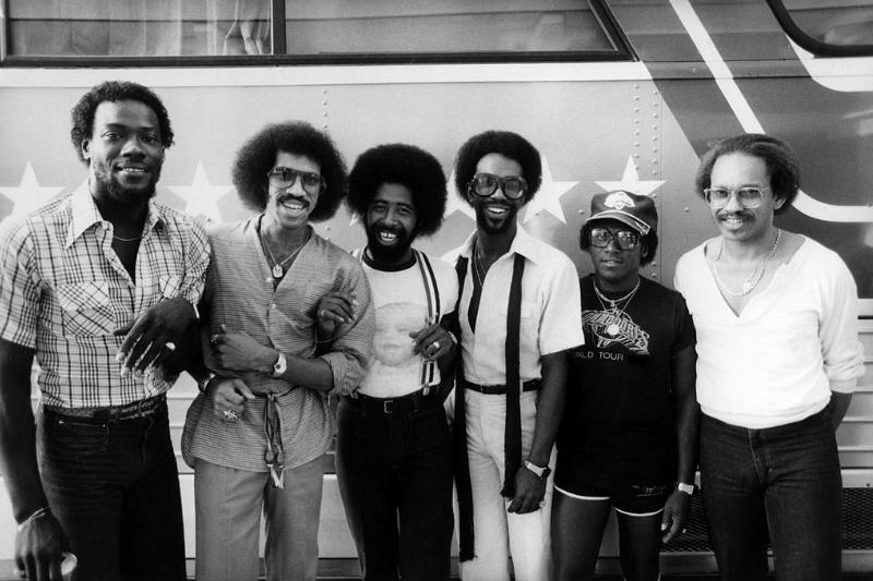  Lionel Richie second left, posed, group portrait  