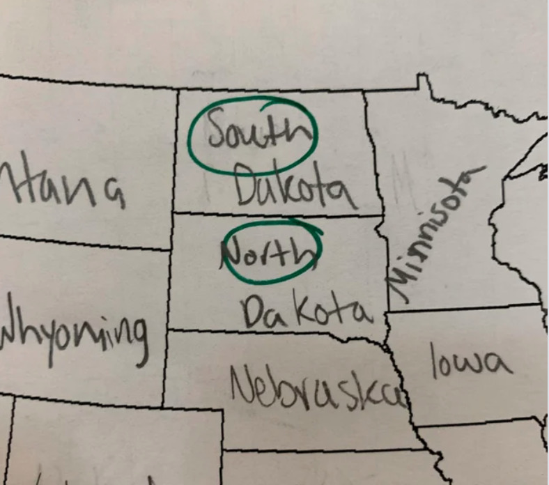 Student mislabels north and south dakota