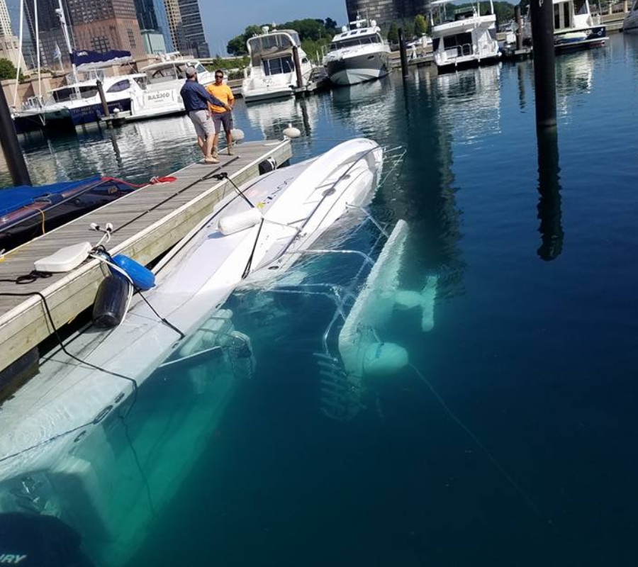 boat underwater 