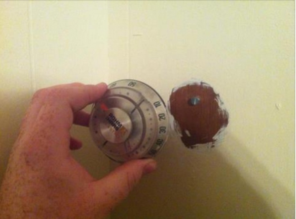 thermostat wall thermostat nailed to wall not hooked up