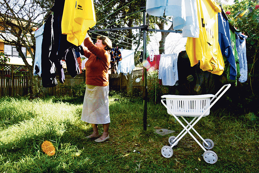Lie-Drying Laundry Is A Big No-No Lie-Drying Laundry Is A Big No-No