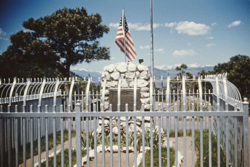 grave