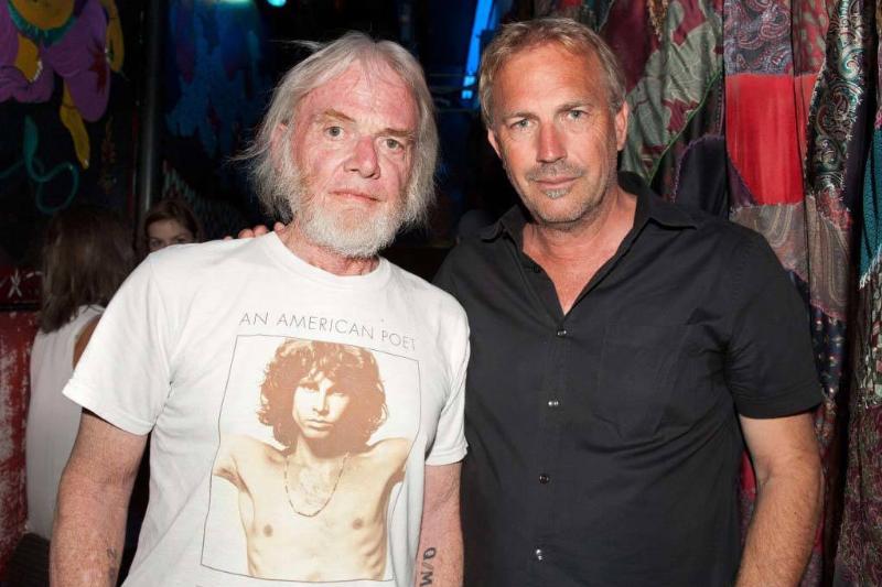 Costner and Blake at concert 