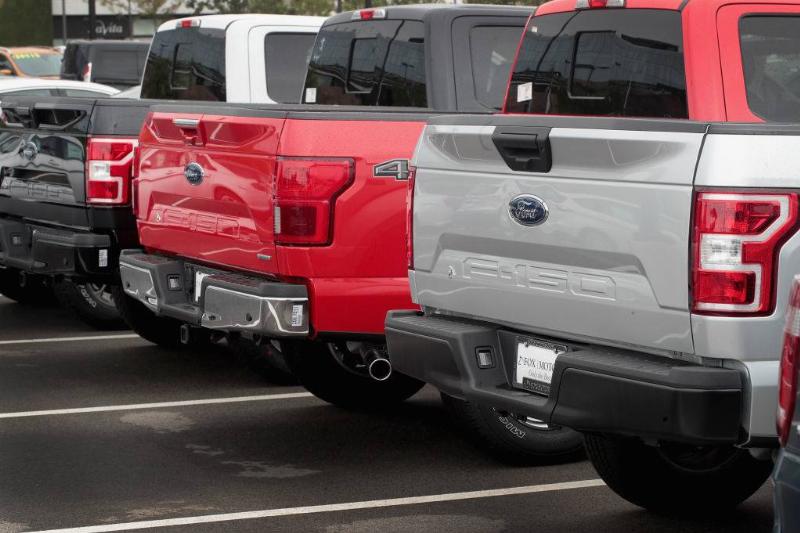 Tailgates of F-150s 