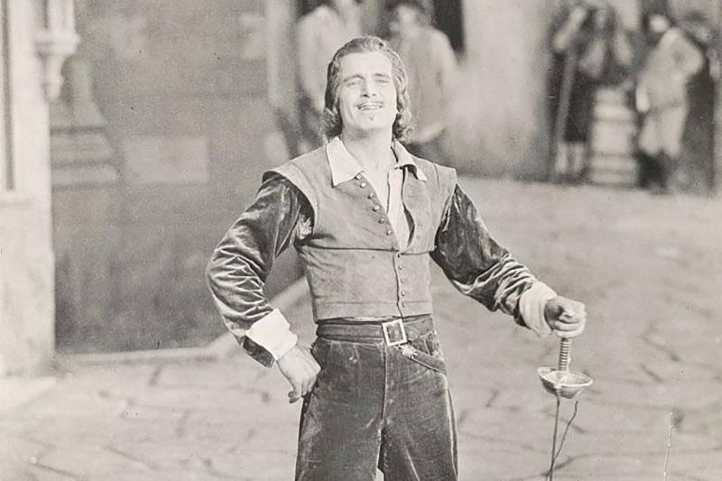 Douglas Fairbanks in The Iron Mask 