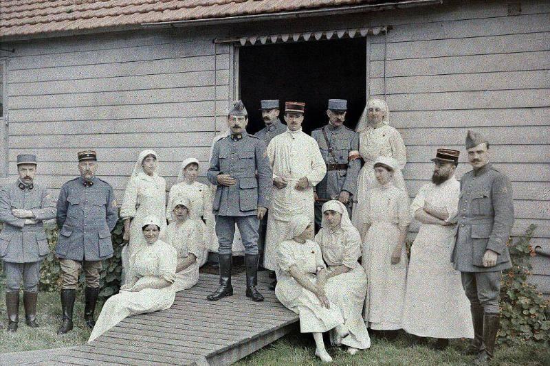 hospital-staff-32146-40437