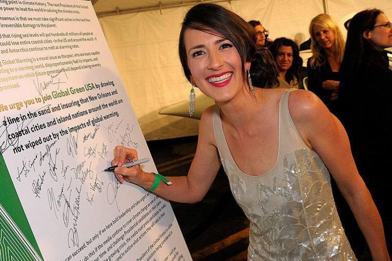 Anna Getty Anna Getty signs a Presidential Climate Action Challenge