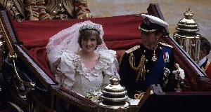 This Royal Wedding Gown Put All Others To Shame – The Most Beautiful Royal Wedding Gowns