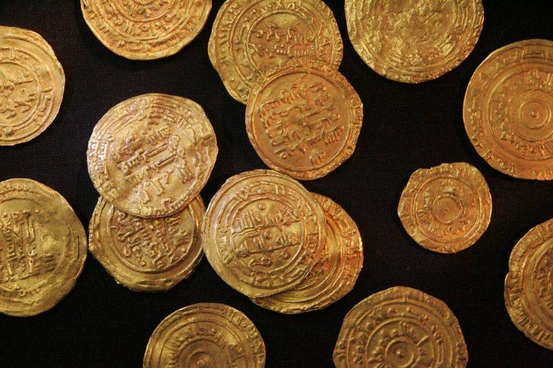 Gold coins 