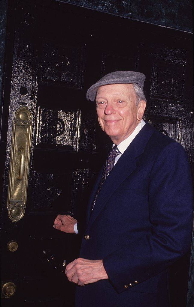 Knotts never retired