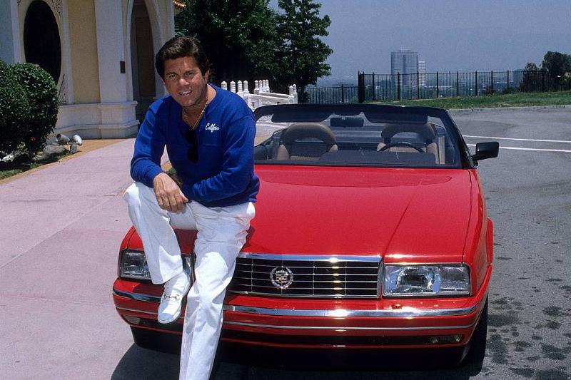 cadillac allante