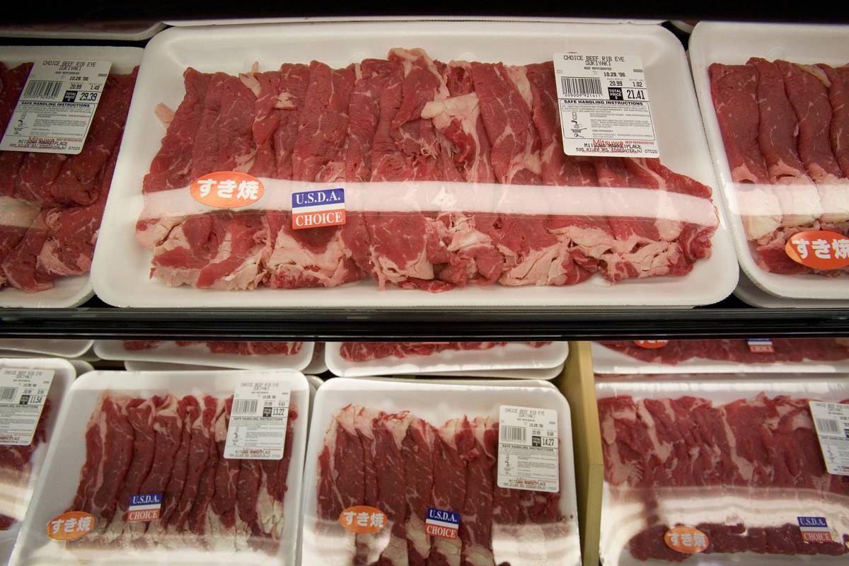 Sliced beef is packaged and available for purchase.