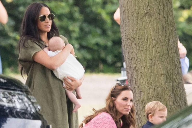Meghan-Parenting-1161197700-52189 Meghan-Parenting-1161197700-52189