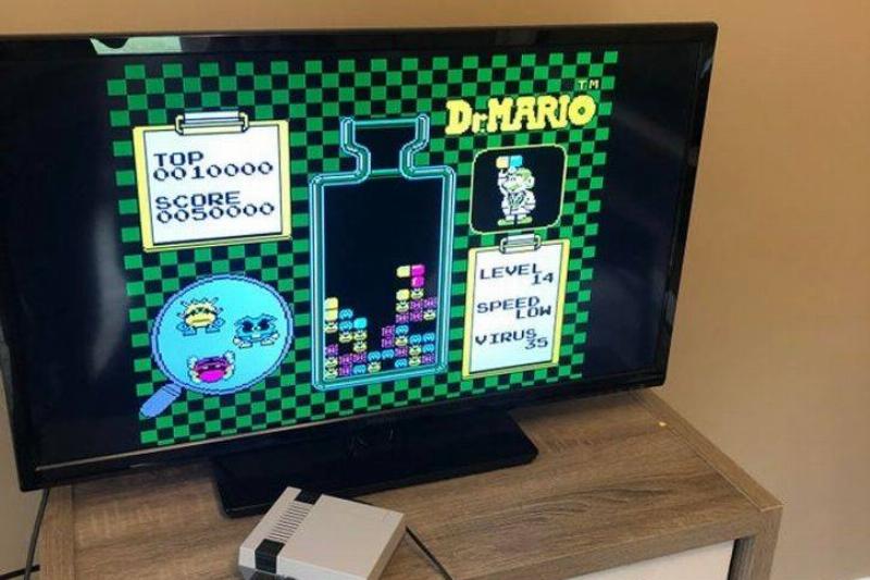 playing Dr Mario