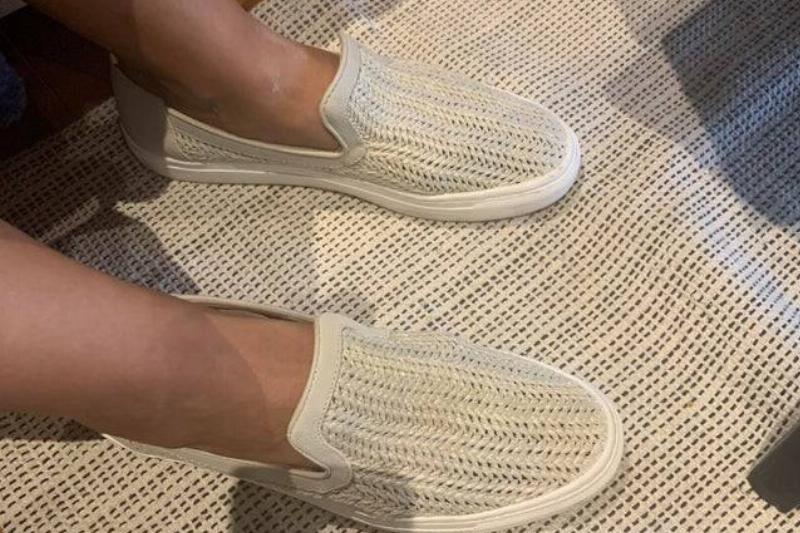 mat and shoes match