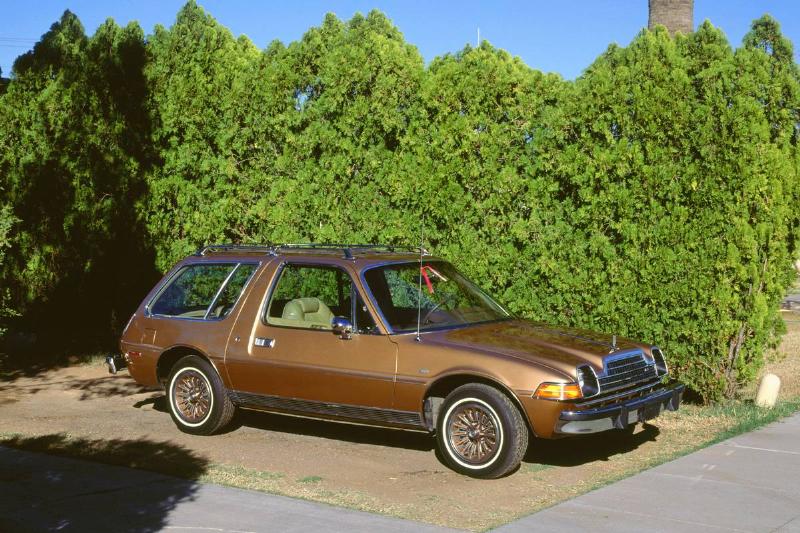 The 1975 AMC Pacer Wasn't Safe For The Everyday Driver The 1975 AMC Pacer Wasn't Safe For The Everyday Driver