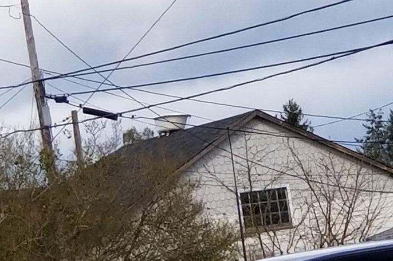 bath tub on someone's roof