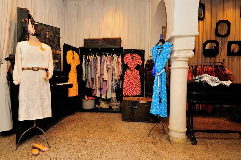 Les Parisiennes Store Shots