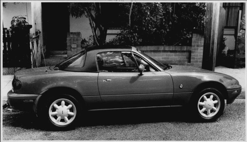 Mazda MX5. Mazda MX5.