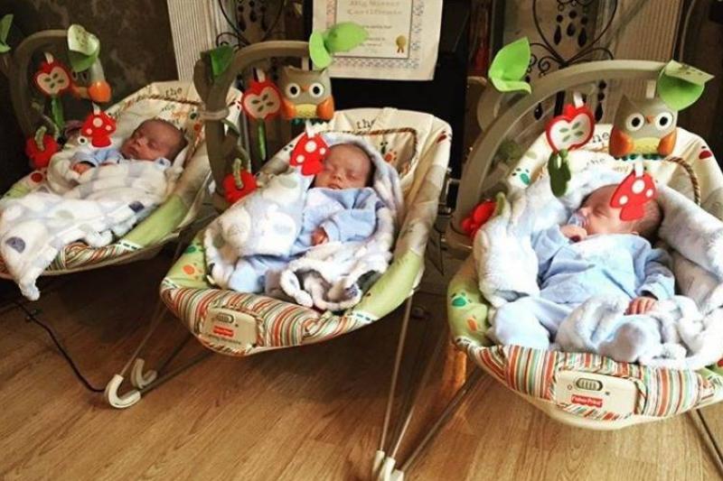 tci-triplets-sleepers tci-triplets-sleepers