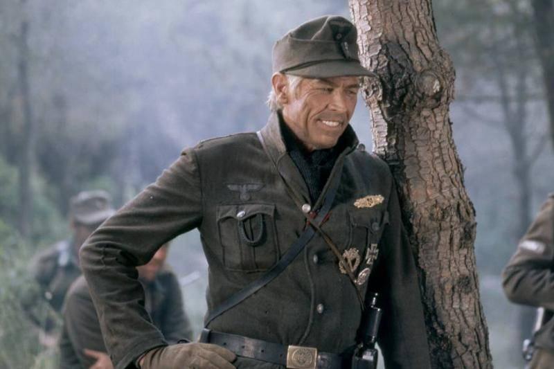 on-the-set-of-cross-of-iron.-87401