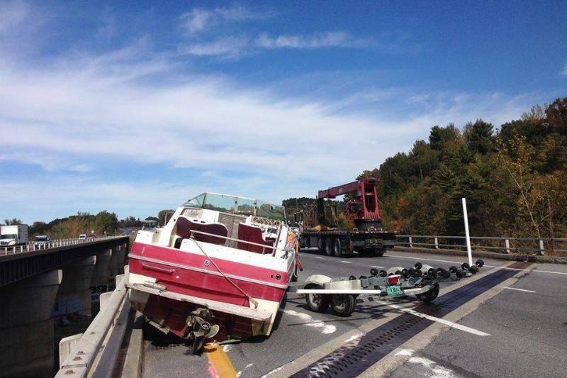 boat-fail-18-68464